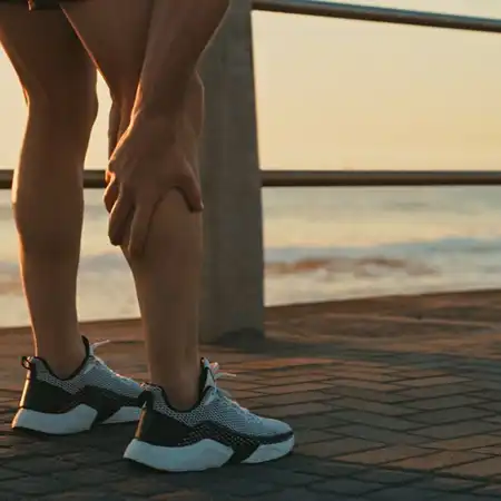 Pain that worsens with movement